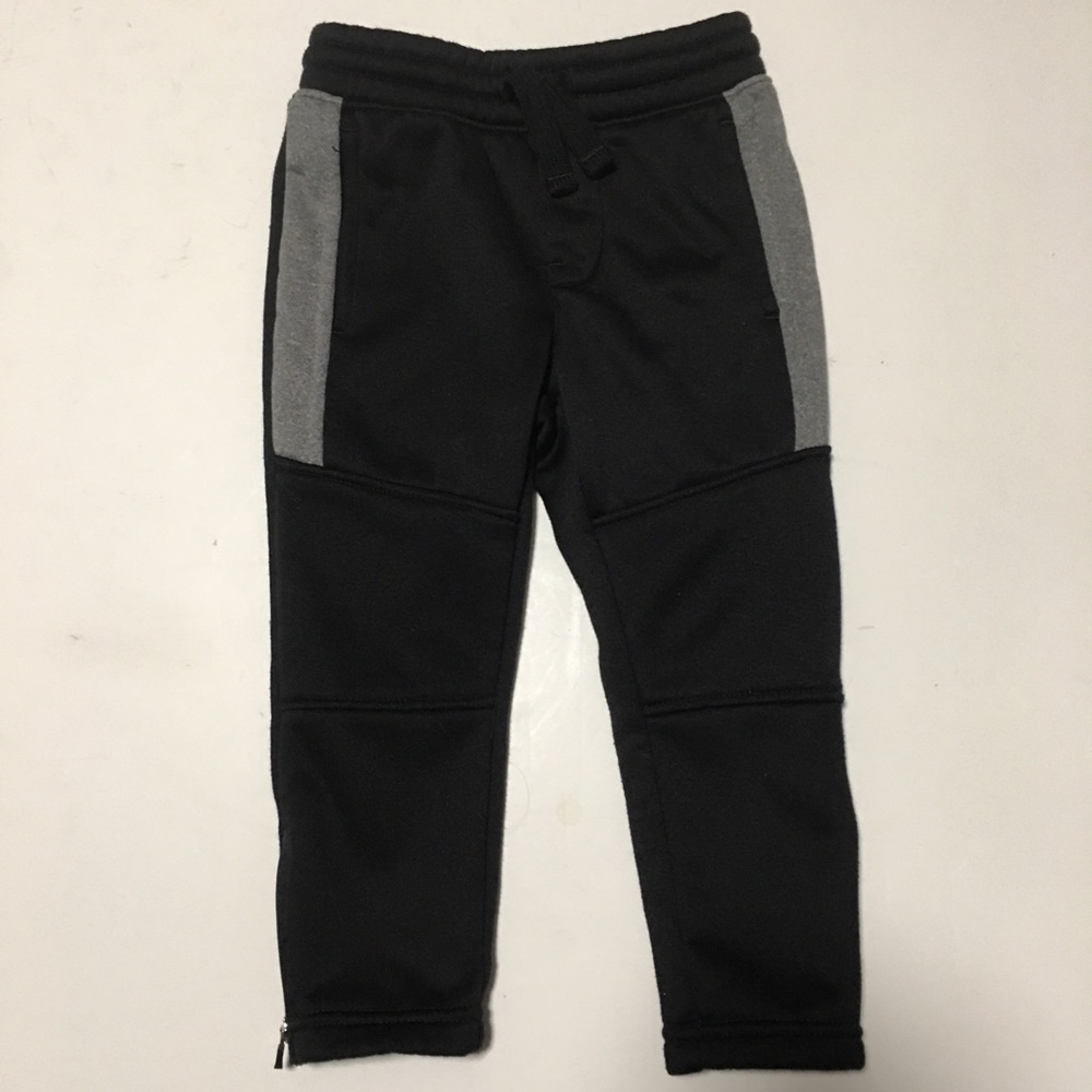 JOGGING PANTS 3T OshKosh by B’gosh BLACK & GRAY with leg zippers EUC